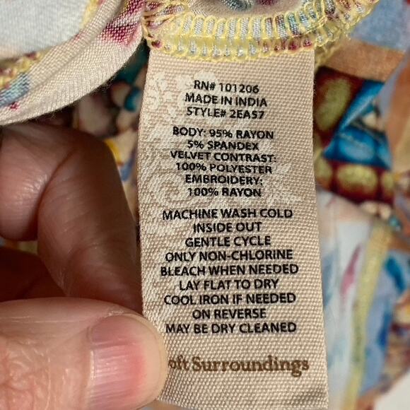 Soft Surroundings Fifi Velvet Embroidered 3/4 Flare Bell Sleeve Tunic Top - Picture 7 of 8